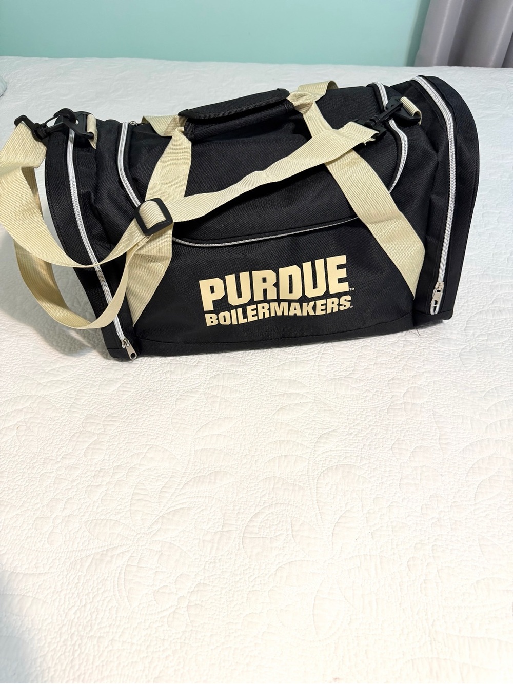 Purdue Boilermakers Duffle Bag Duffel Black Gold Purdue Basketball NWOT